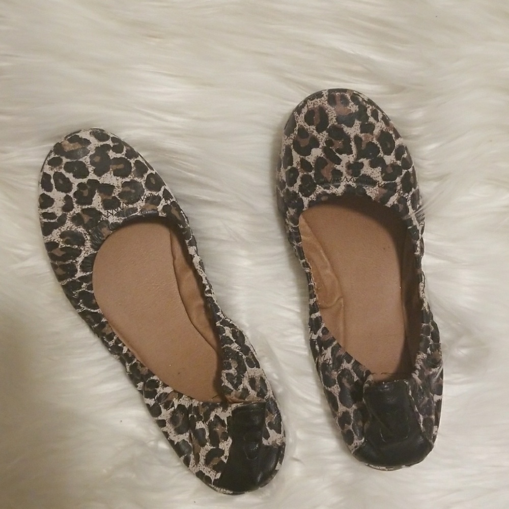 Lucky Brand Leopard flats